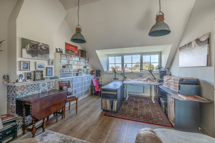 Photo 22 of Alberdingk Thijmstraat 18