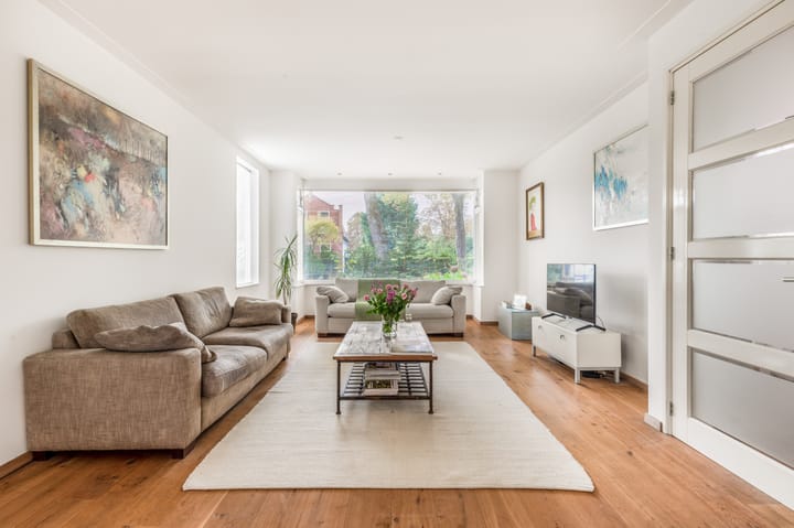 Photo 11 of Stationsweg 21