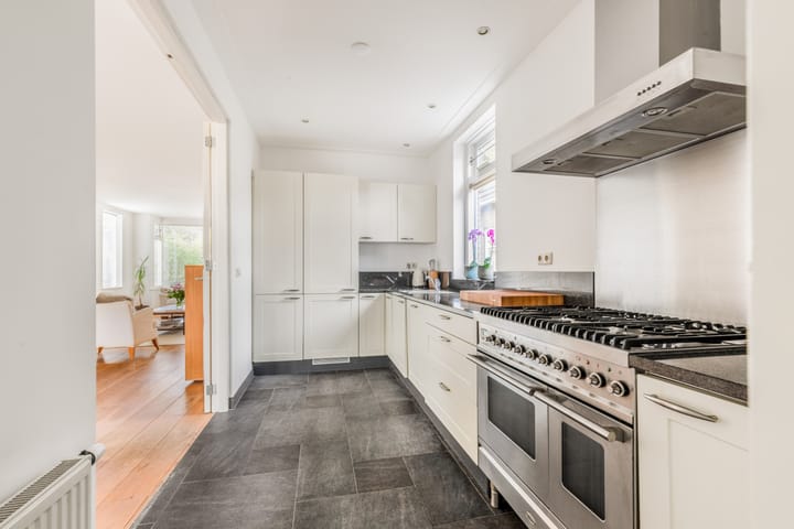 Photo 20 of Stationsweg 21