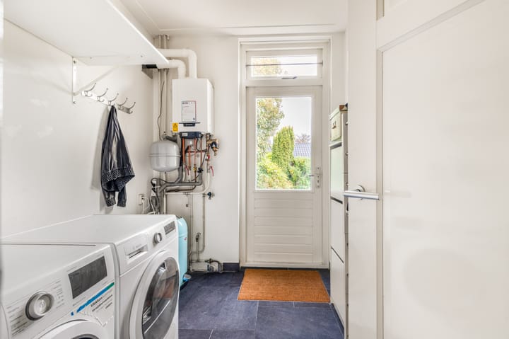 Photo 22 of Stationsweg 21