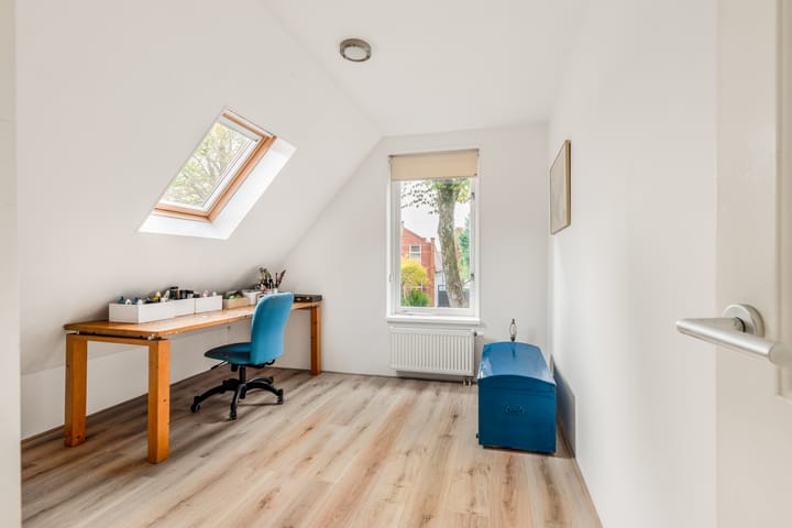 Photo 40 of Stationsweg 21