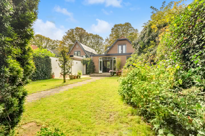 Photo 47 of Stationsweg 21