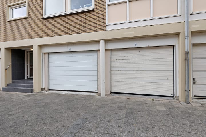 Foto 26 van de Ruyterstraat 8-F5