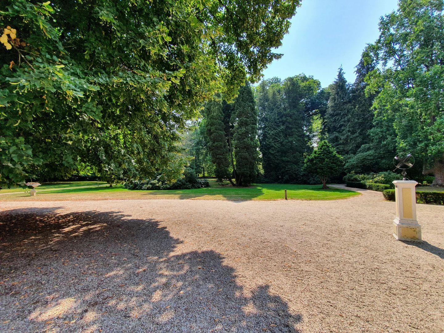 Photo 40 of Badhuislaan 4