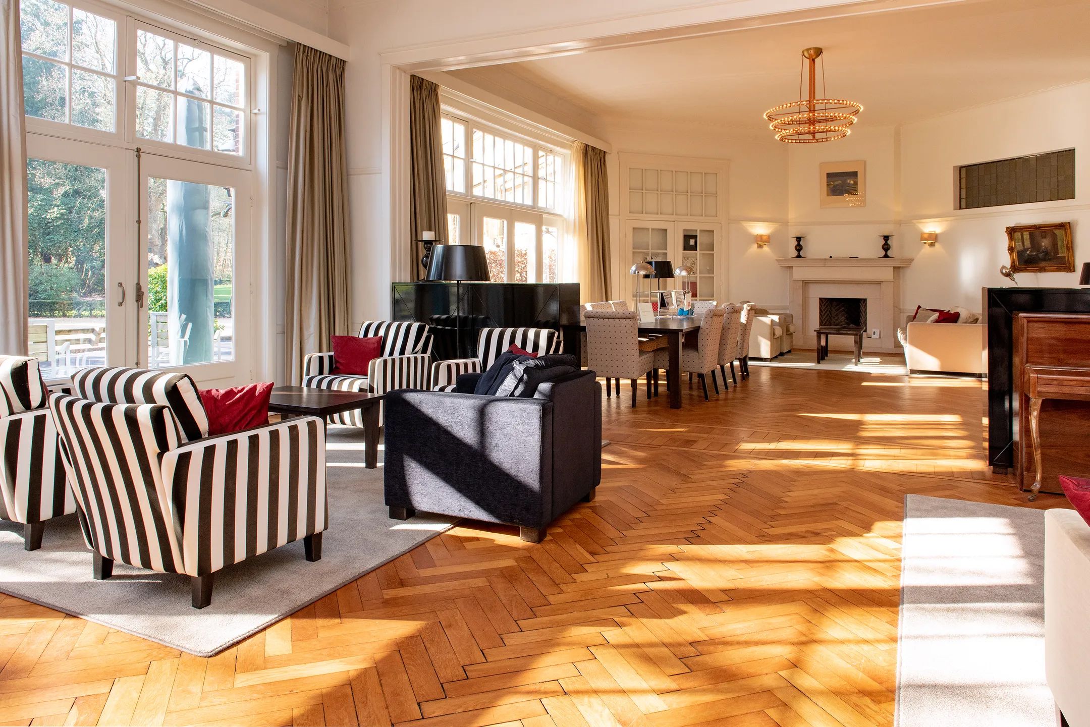 Photo 45 of Badhuislaan 4