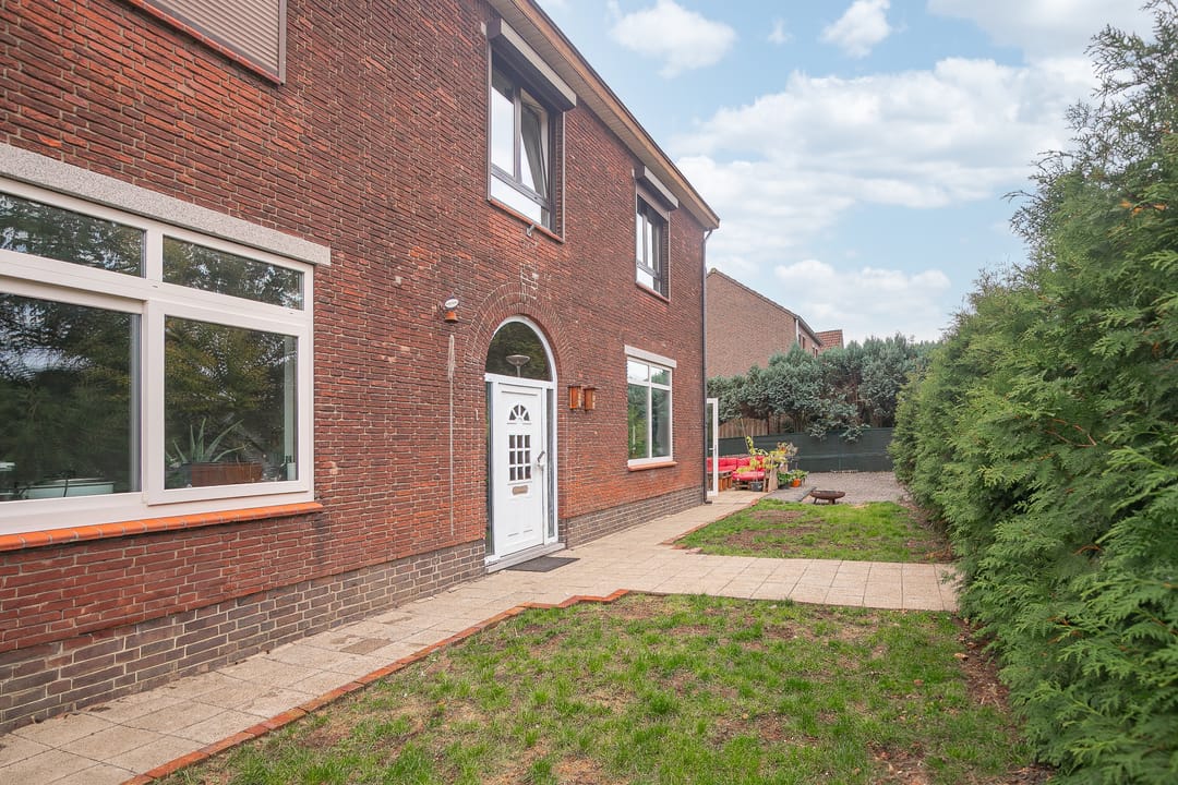 Photo 23 of Kerkweg 1