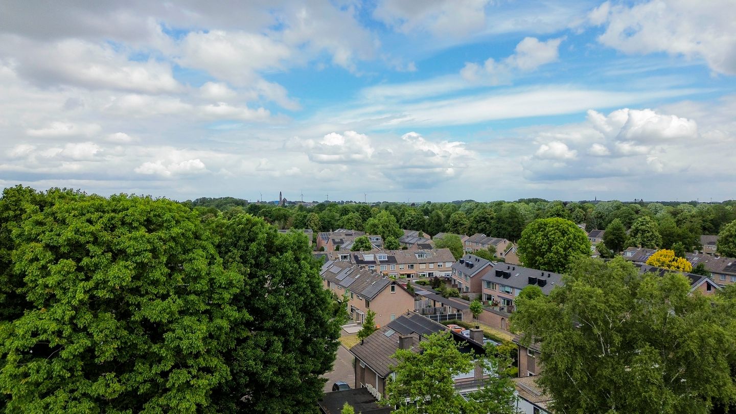 Foto 50 van Wim Sonneveldstraat 17