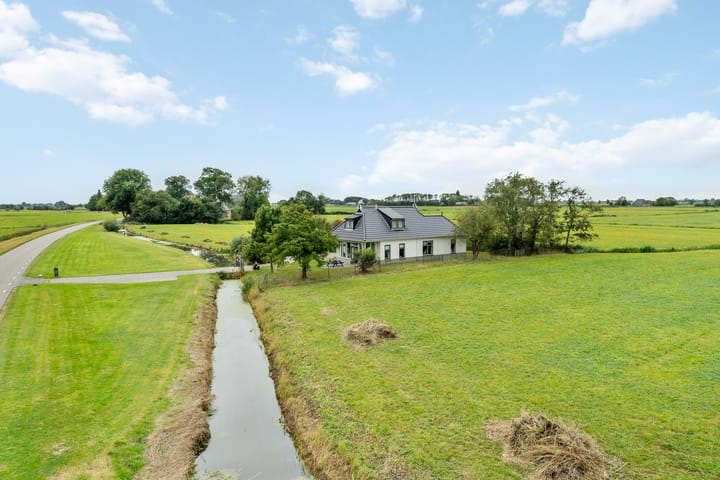 Photo 51 of Klaarkampsterwei 4