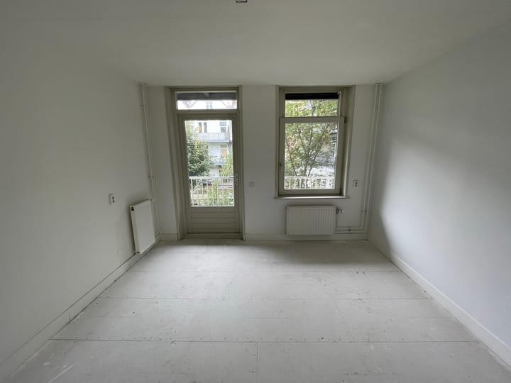 Photo 4 of Quellijnstraat 27-C