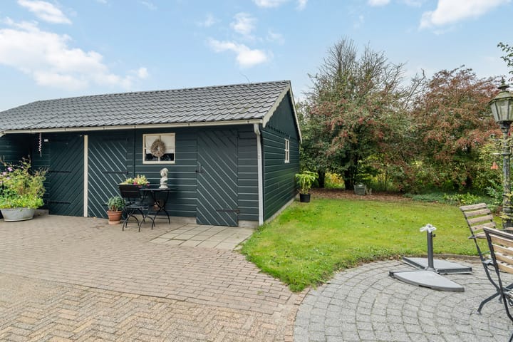 Photo 44 of Klaarkampsterwei 4