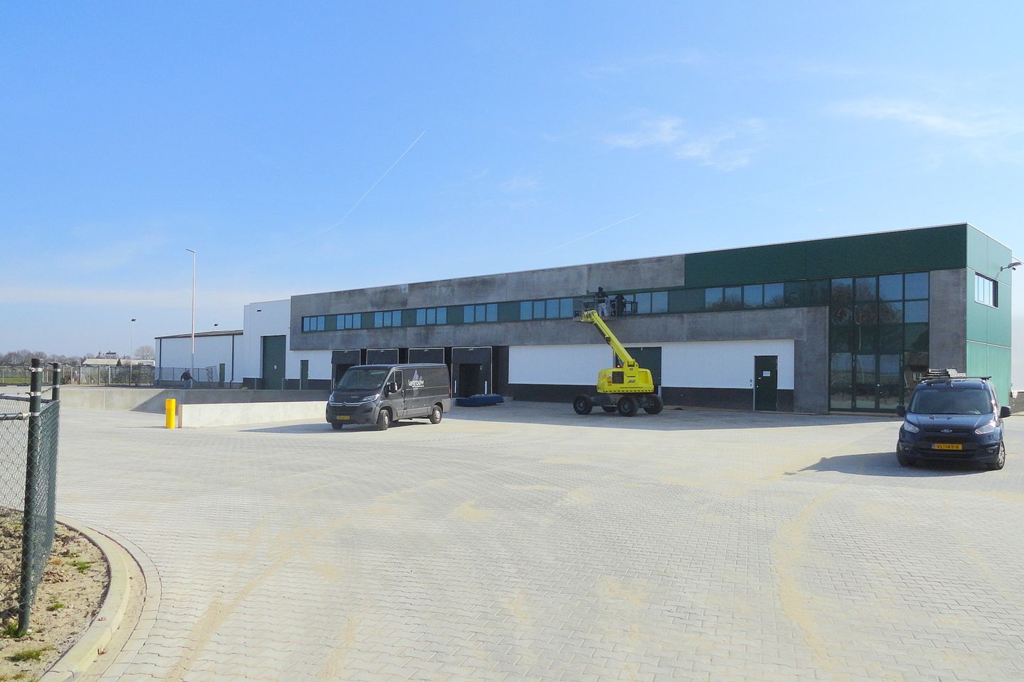 View photo 2 of Uilecotenweg 20