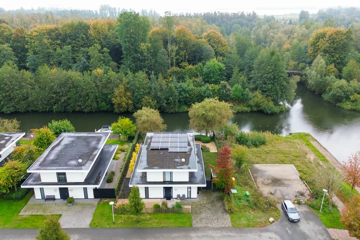 Foto 44 van Pluvierenweg 9-332