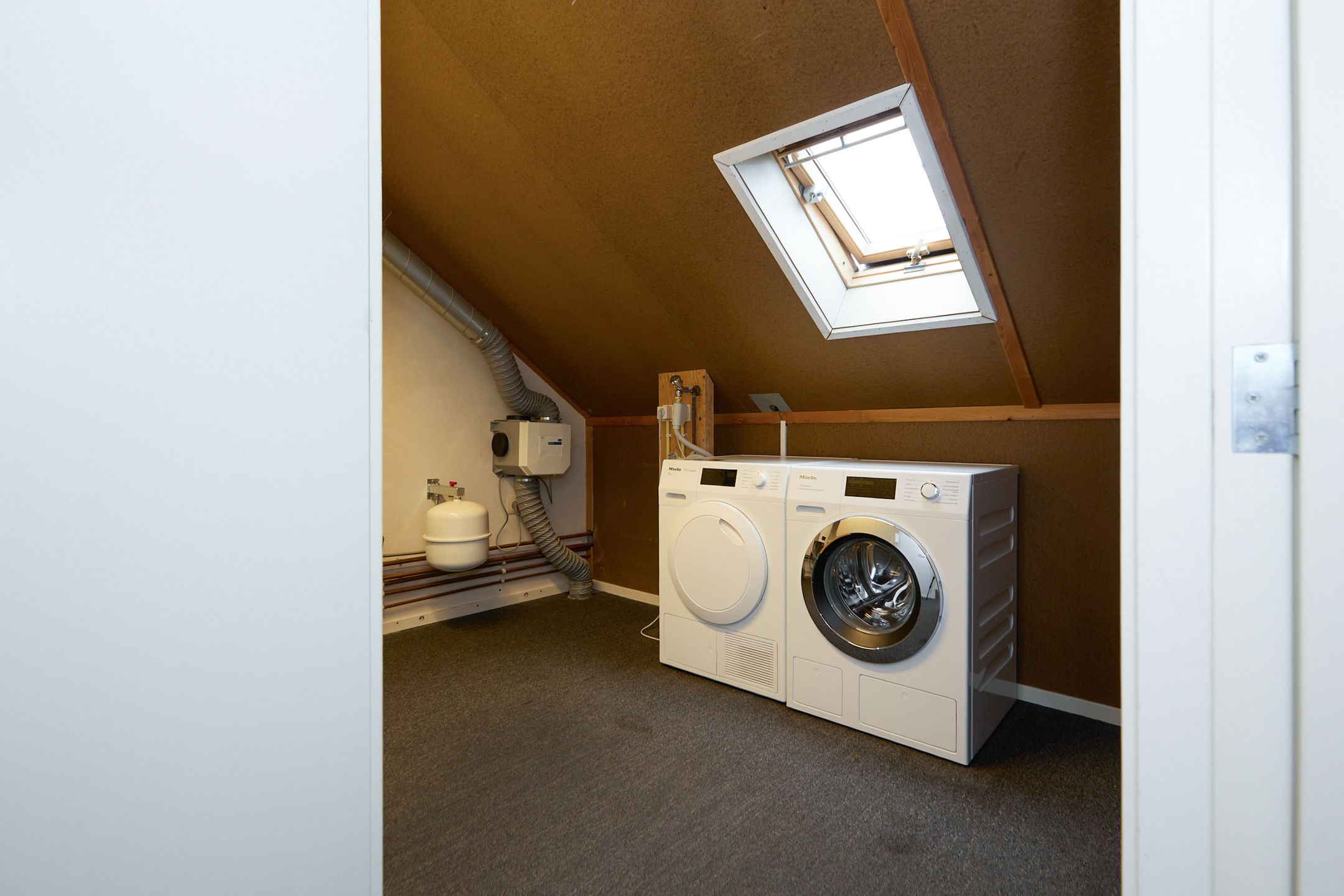 Photo 42 of Veldbeemd 4