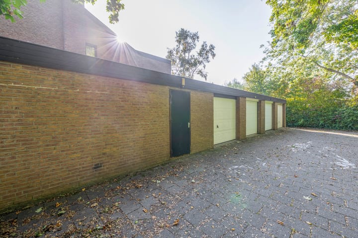 Foto 37 van Brahmsstraat 4