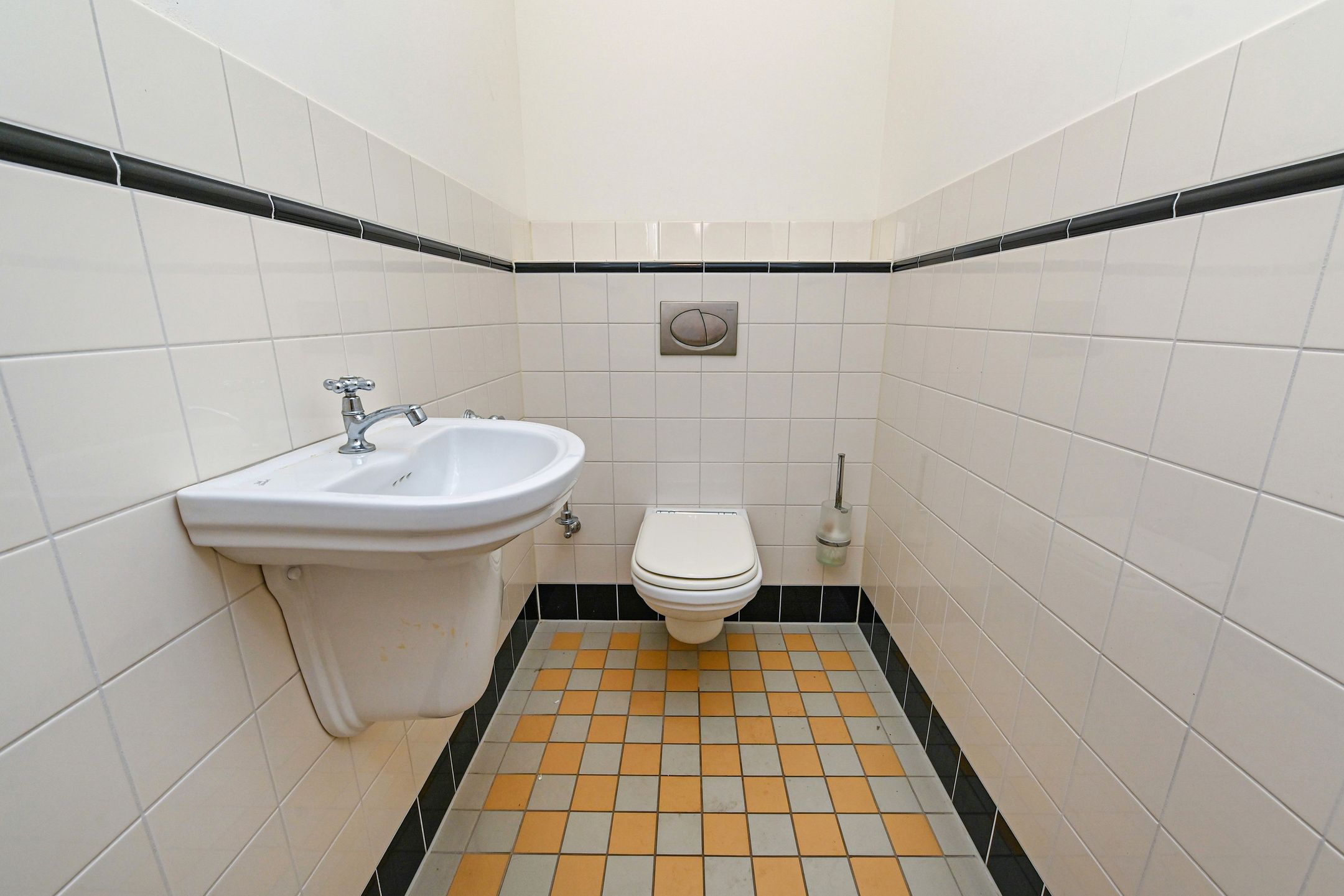 Photo 33 of Catsheuvel 171