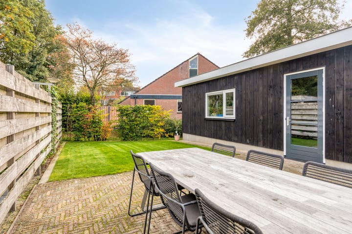 Photo 29 of Het Verzet 85