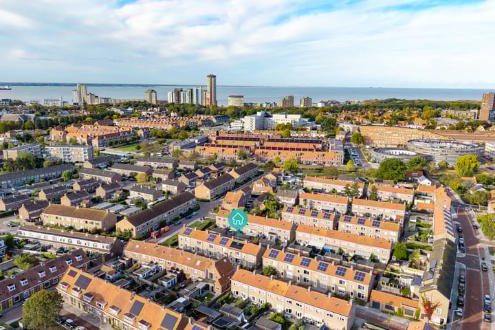 Foto 2 van Ferdinand Bollaan 9