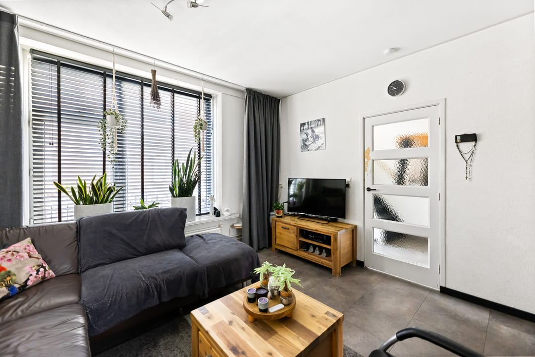 Foto 8 van Ferdinand Bollaan 9