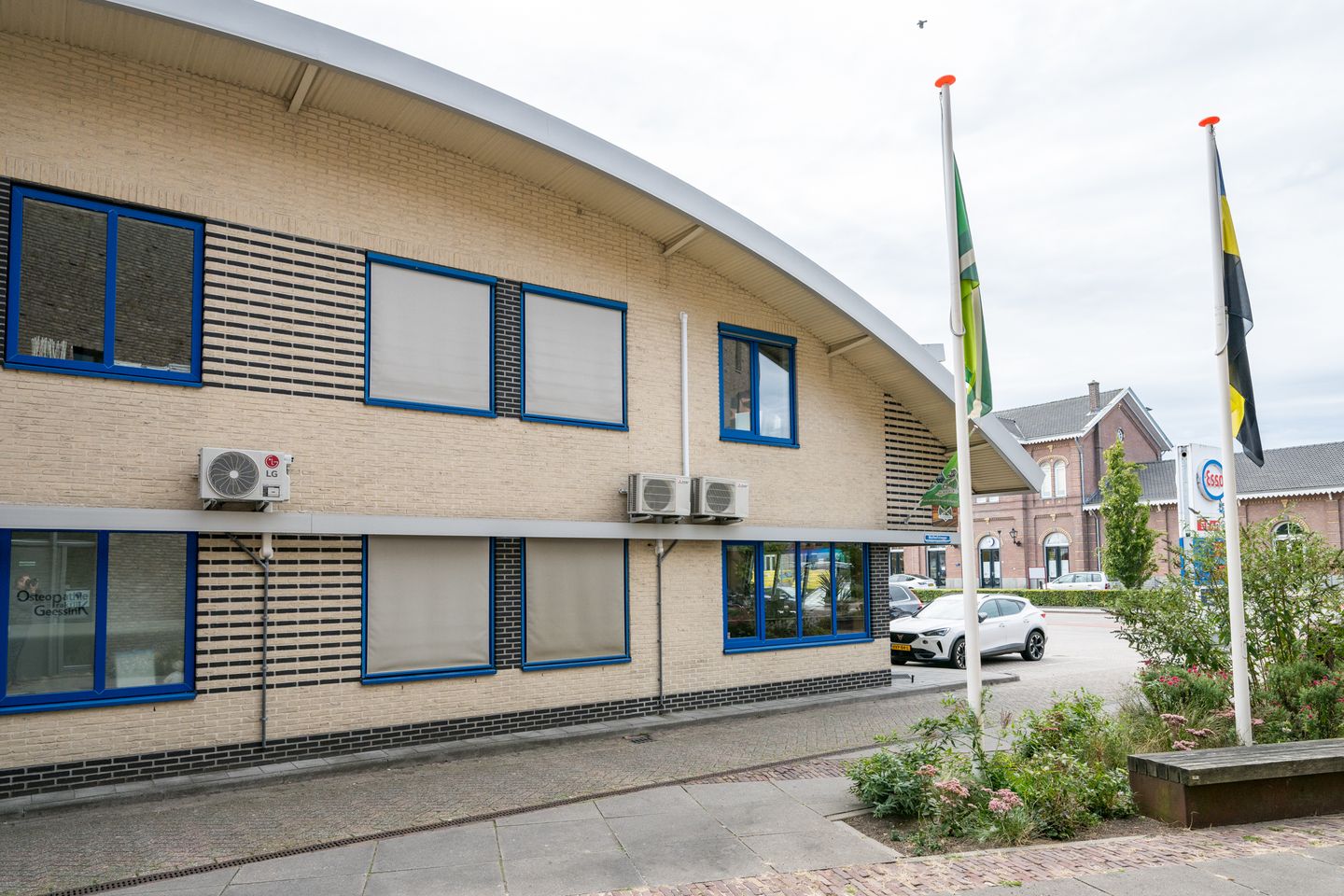 Bekijk foto 5 van Stationsstraat 33