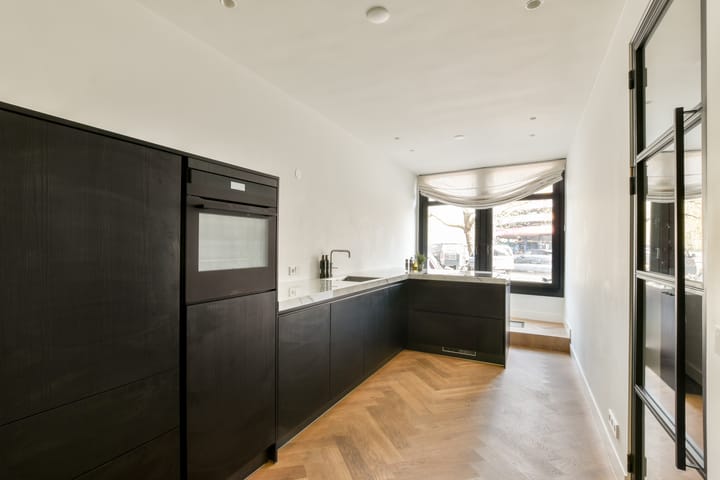 Photo 4 of Nassaukade 303-H