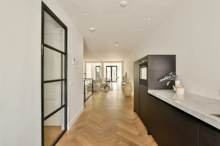 Photo 3 of Nassaukade 303-H