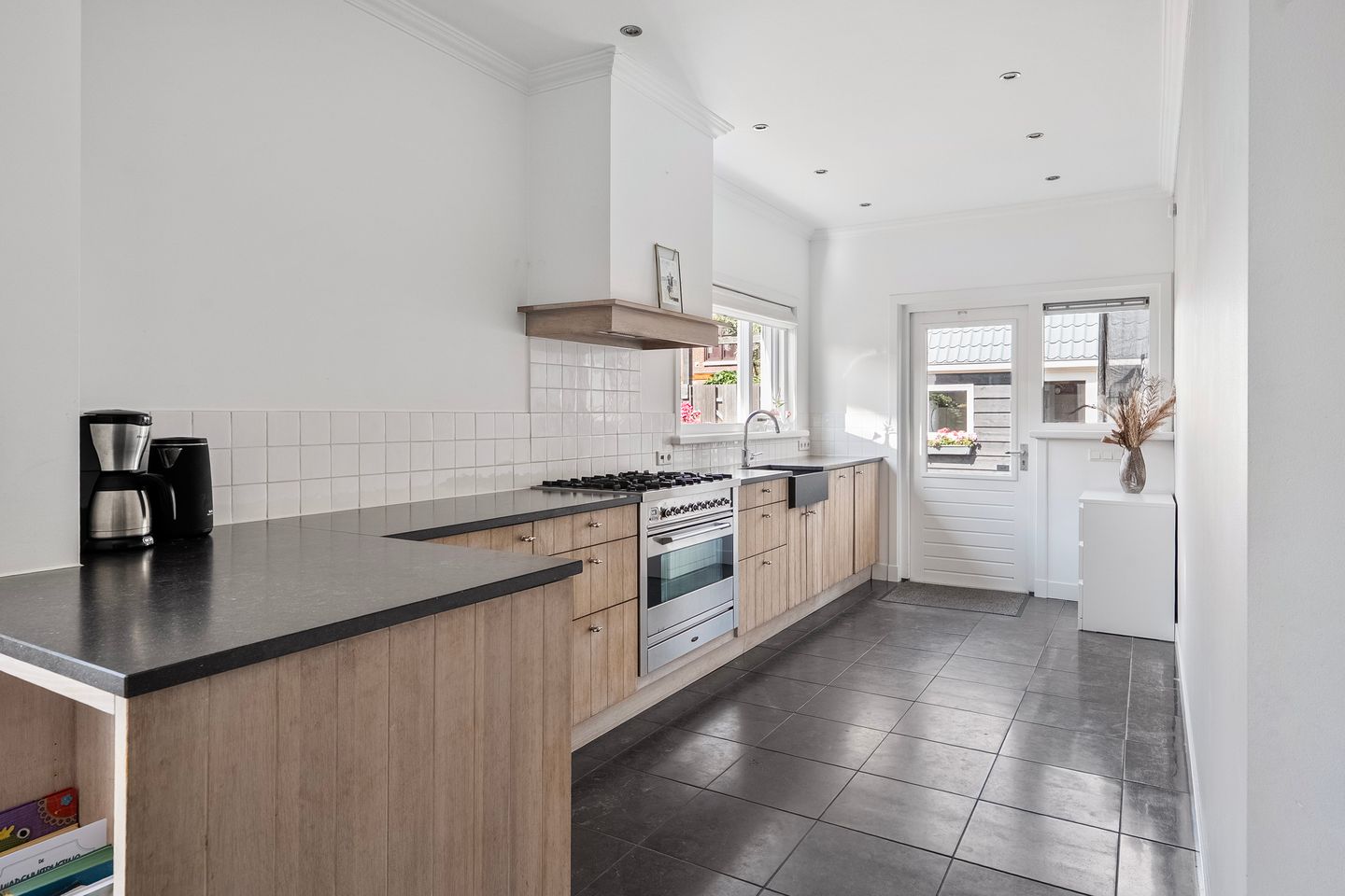 Foto 19 van Prins Bernhardstraat 38