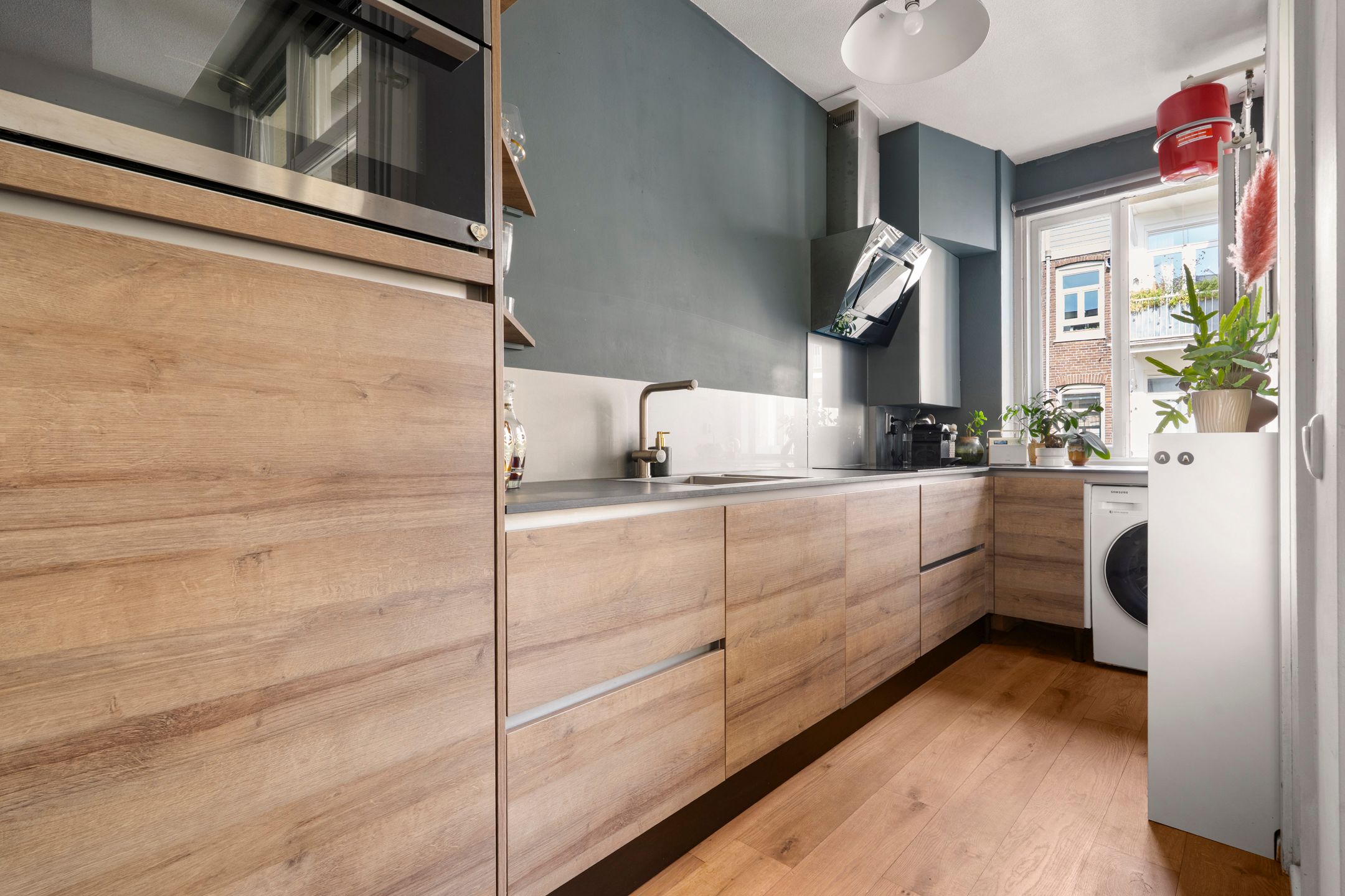 Foto 18 van Van Boetzelaerstraat 40-2