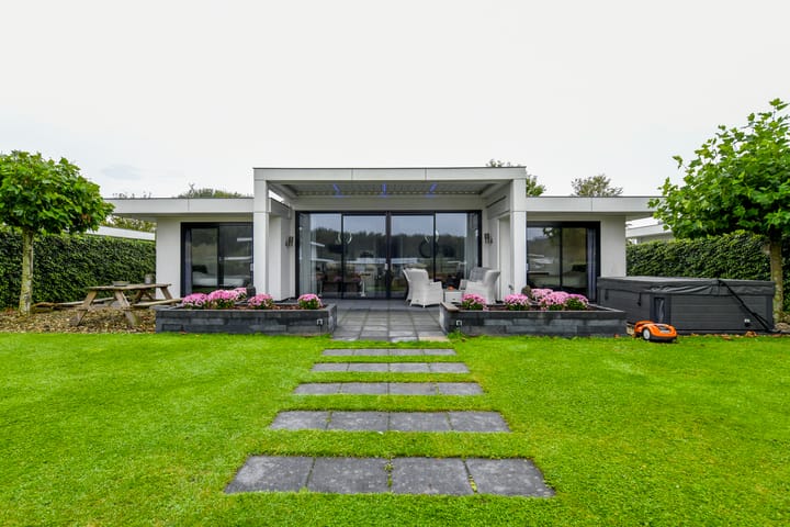 Foto 2 van Pluvierenweg 9-317