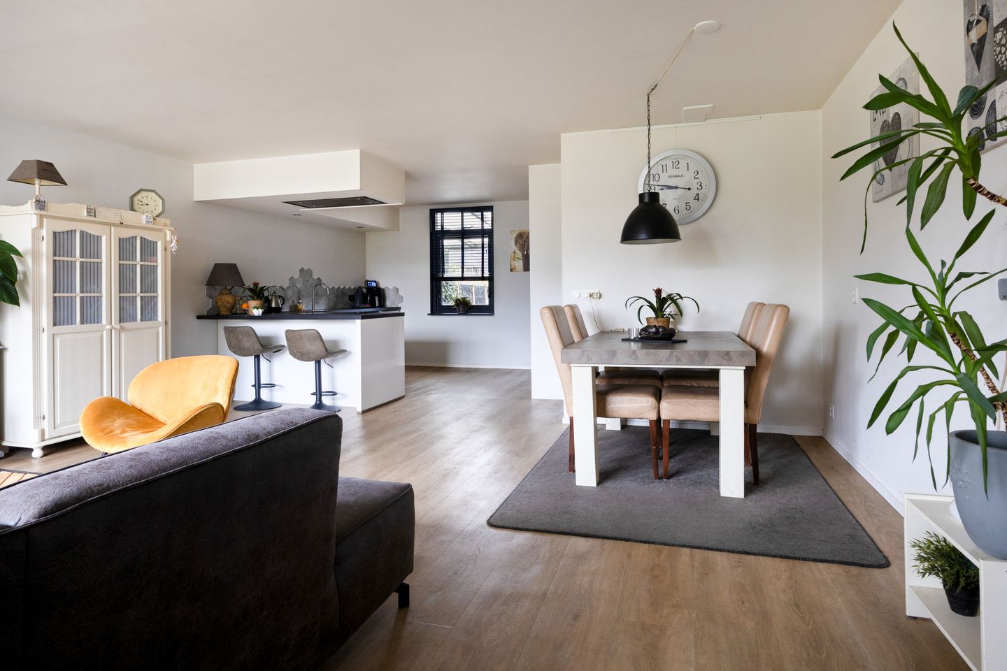 Photo 5 of Broekemastraat 60