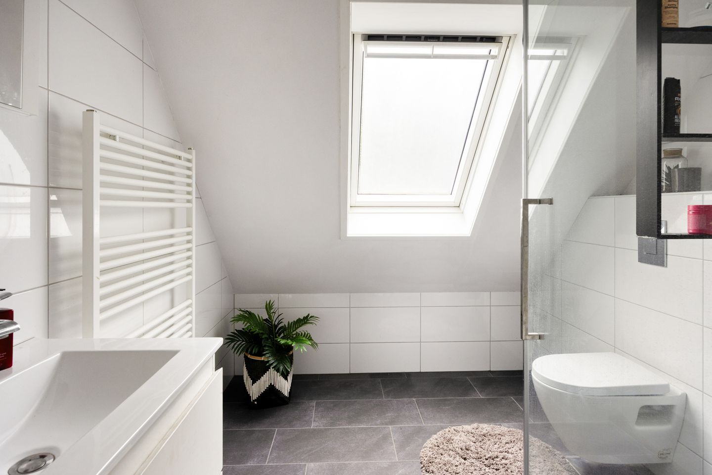 Photo 20 of Broekemastraat 60