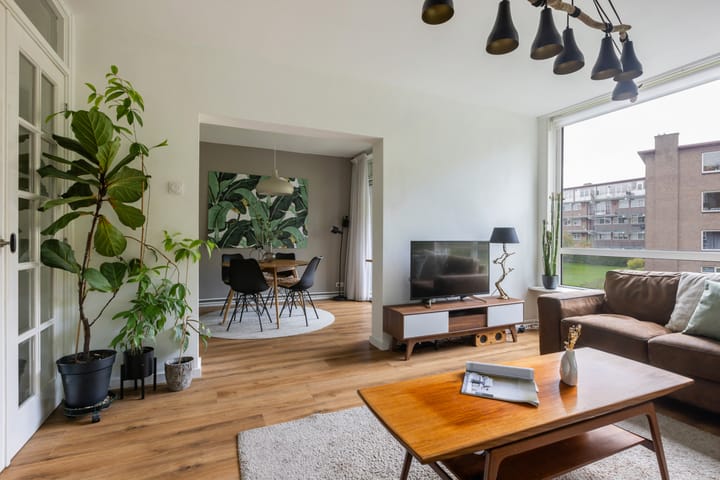 Photo 6 of Vechtplantsoen 32-1