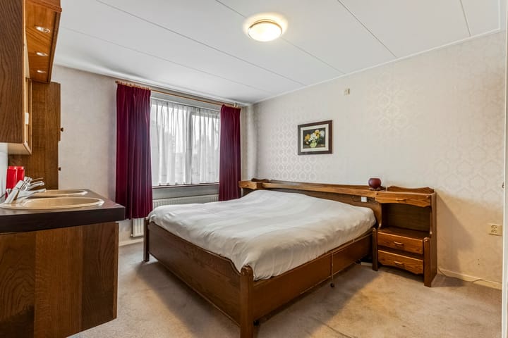 Foto 11 van Van Broekhuyzenstraat 15