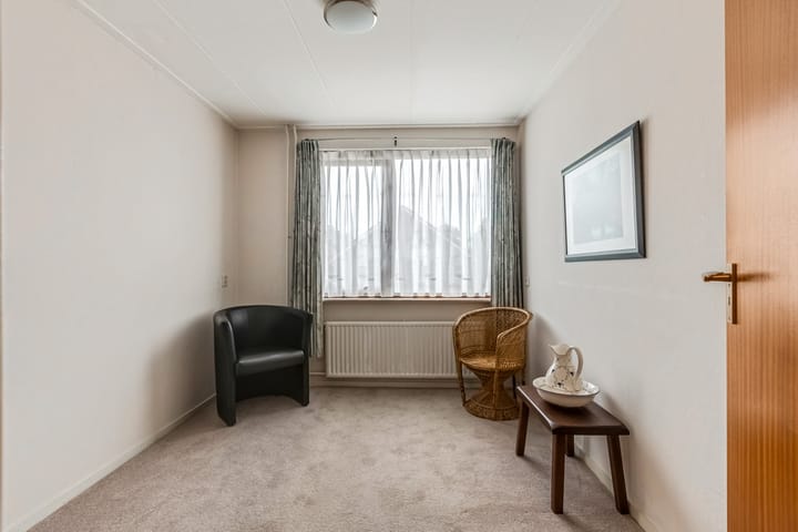 Foto 13 van Van Broekhuyzenstraat 15