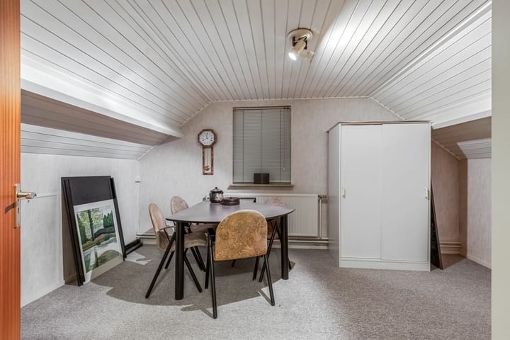 Foto 19 van Van Broekhuyzenstraat 15