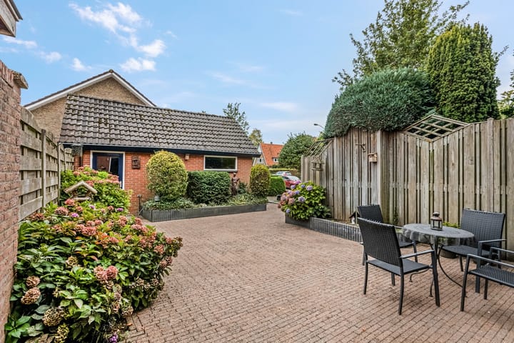 Foto 25 van Van Broekhuyzenstraat 15