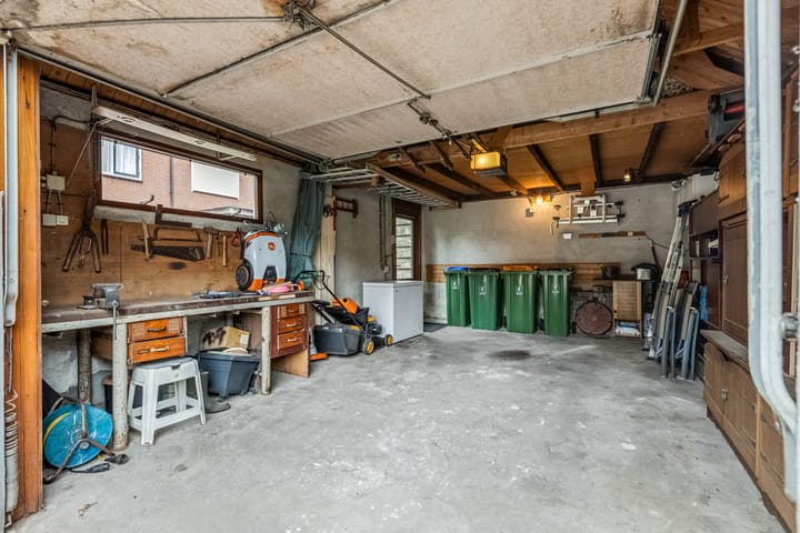 Foto 27 van Van Broekhuyzenstraat 15