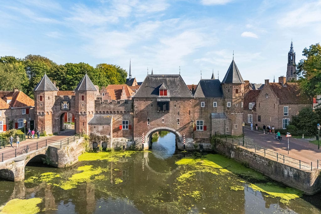 Foto 36 van Muurhuizen 100-G