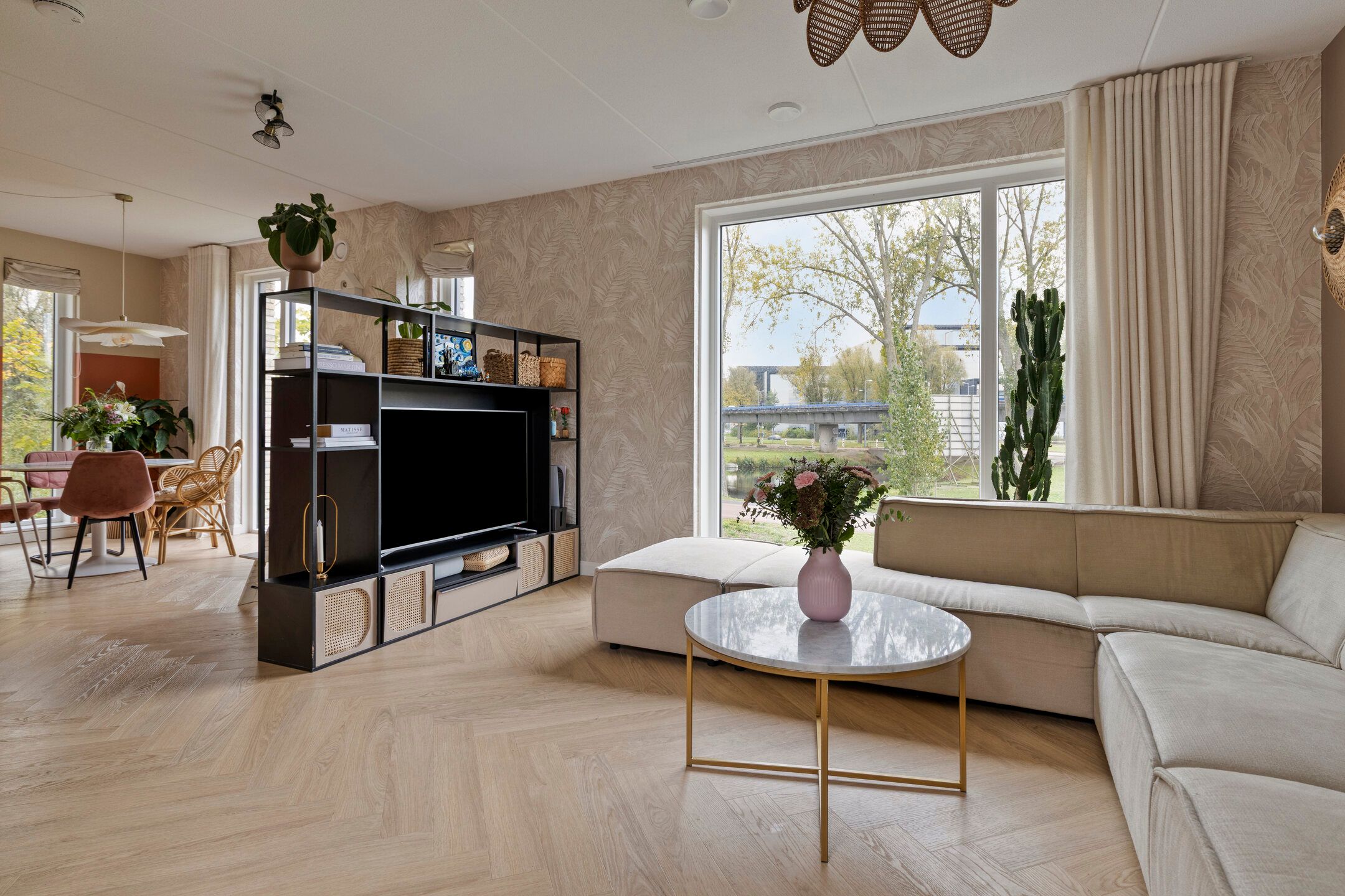 Foto 24 van Tulastraat 25