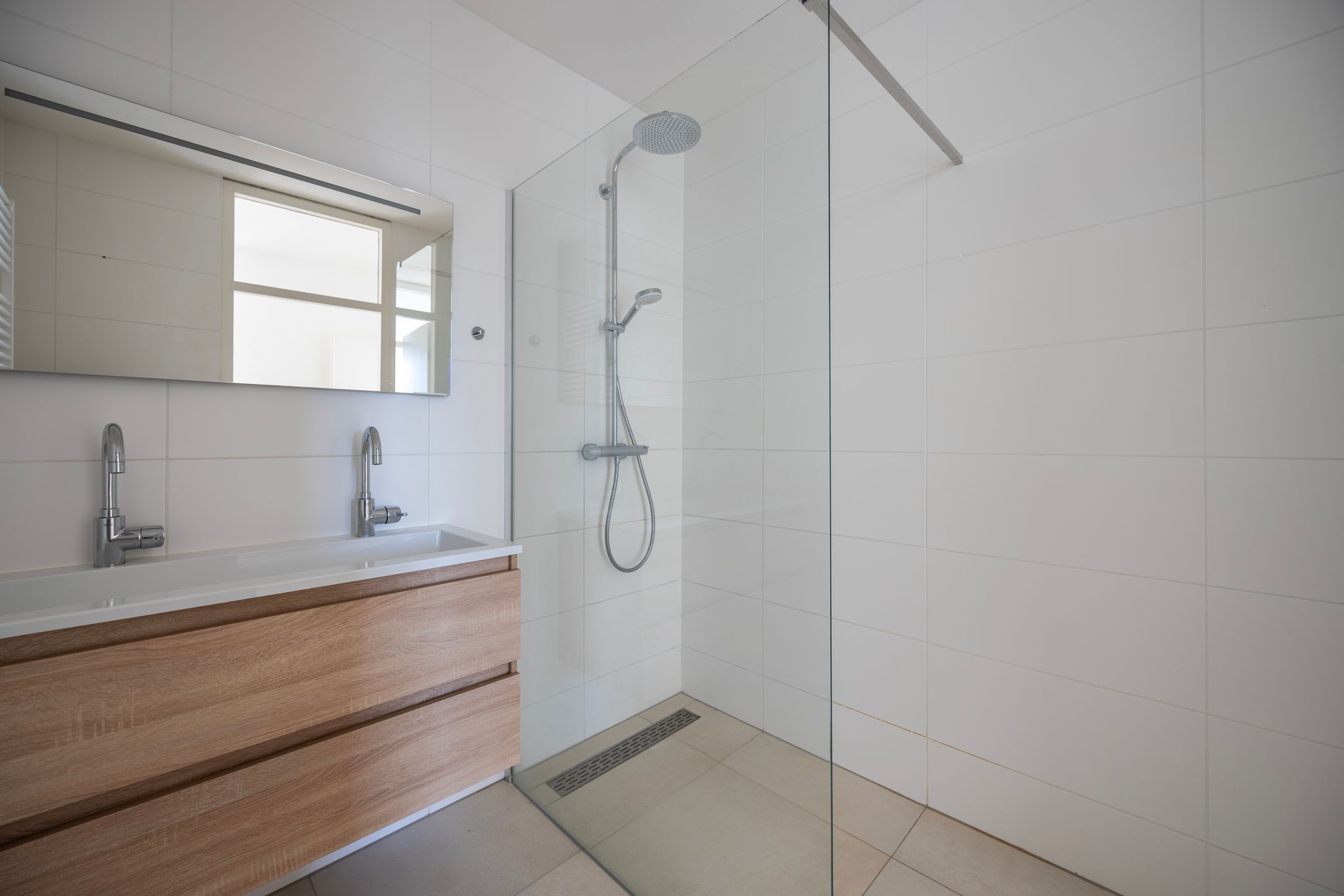 Foto 12 van Laan van Parijs 198