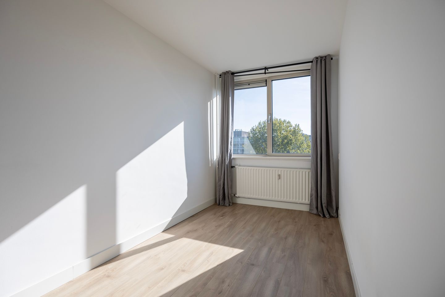 Foto 14 van Laan van Parijs 198