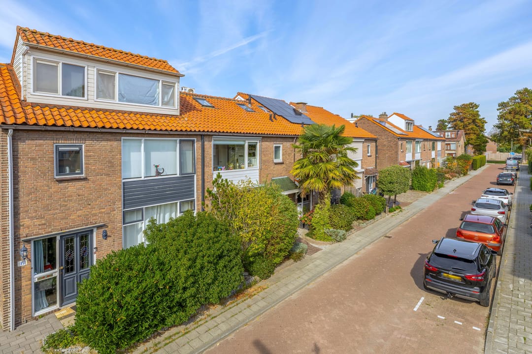 Photo 8 of Burgemeester Gründemannstraat 19