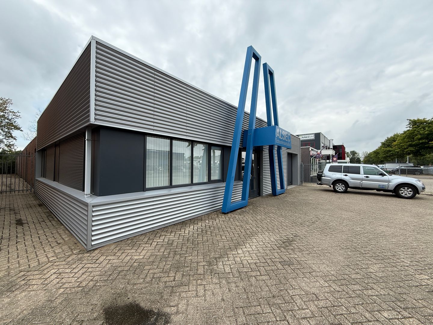 View photo 2 of Hogelandseweg 48