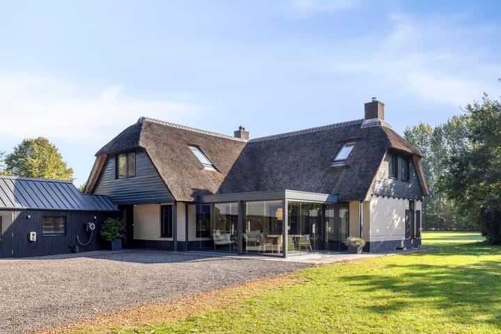 Hessenweg 120 main image