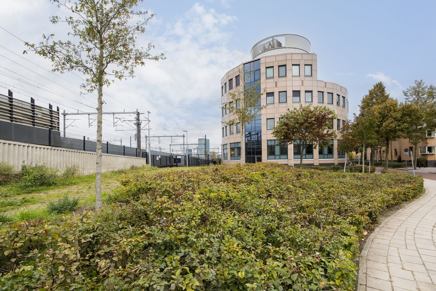 View photo 2 of Arthur van Schendelstraat 500