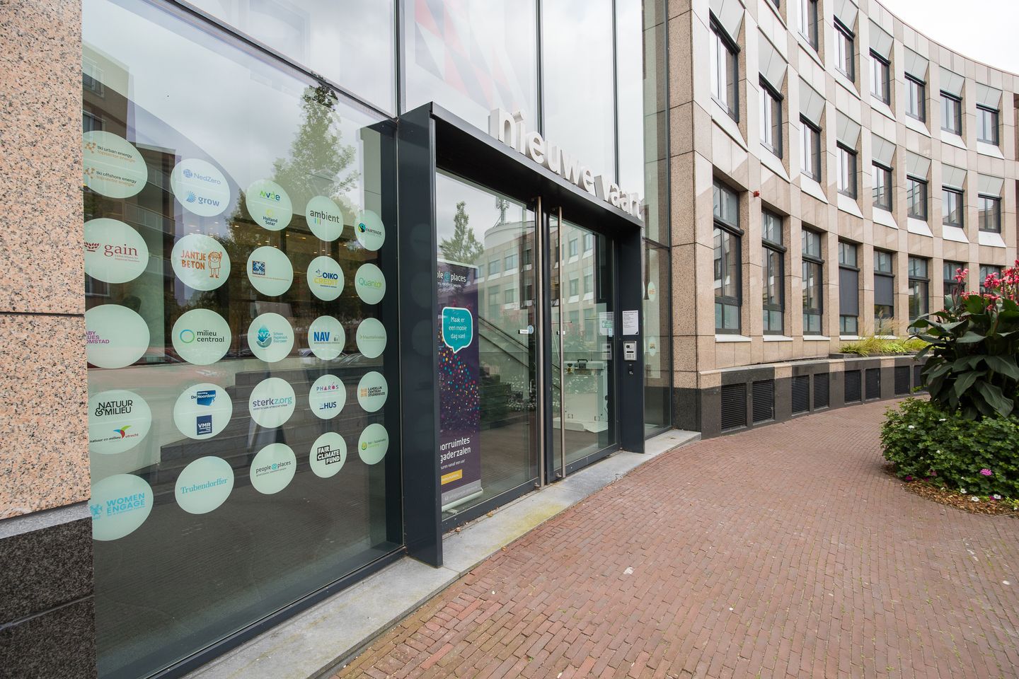 View photo 4 of Arthur van Schendelstraat 500
