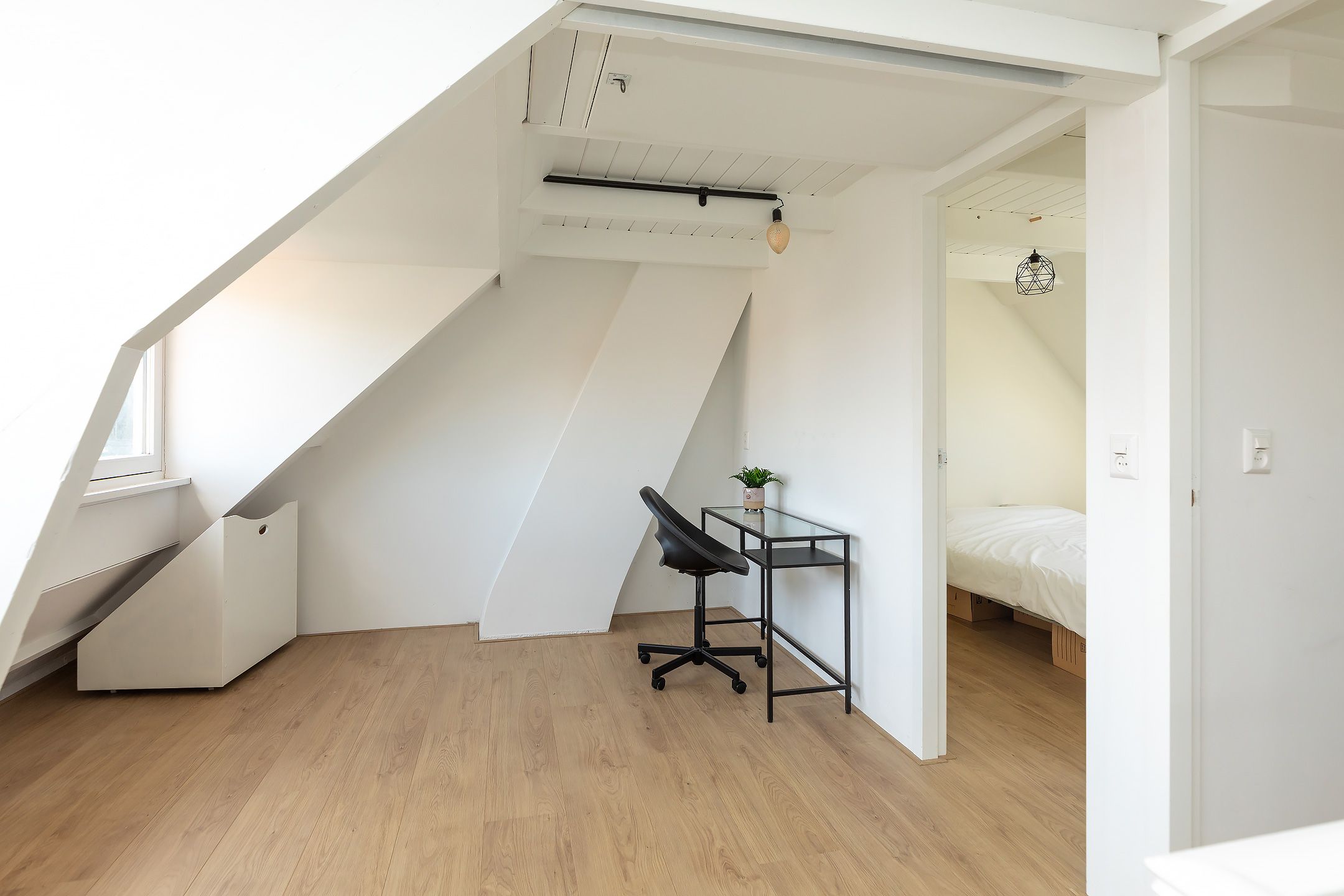 Foto 24 van Kamerlingh Onnesweg 140