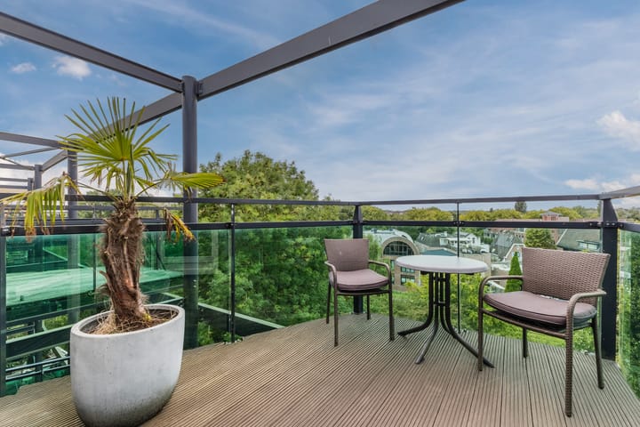 Foto 2 van Veenendaalplein 62