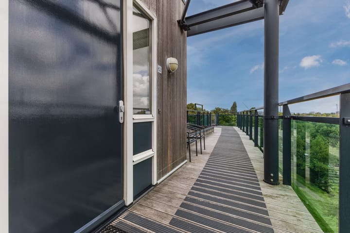 Foto 27 van Veenendaalplein 62