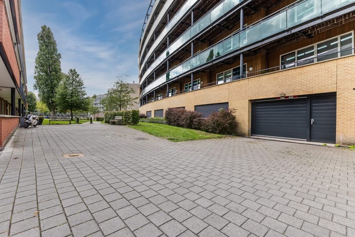 Foto 33 van Veenendaalplein 62