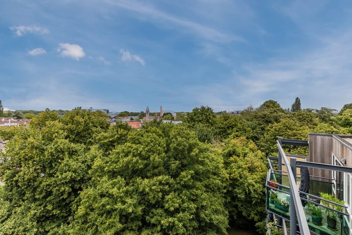 Foto 38 van Veenendaalplein 62